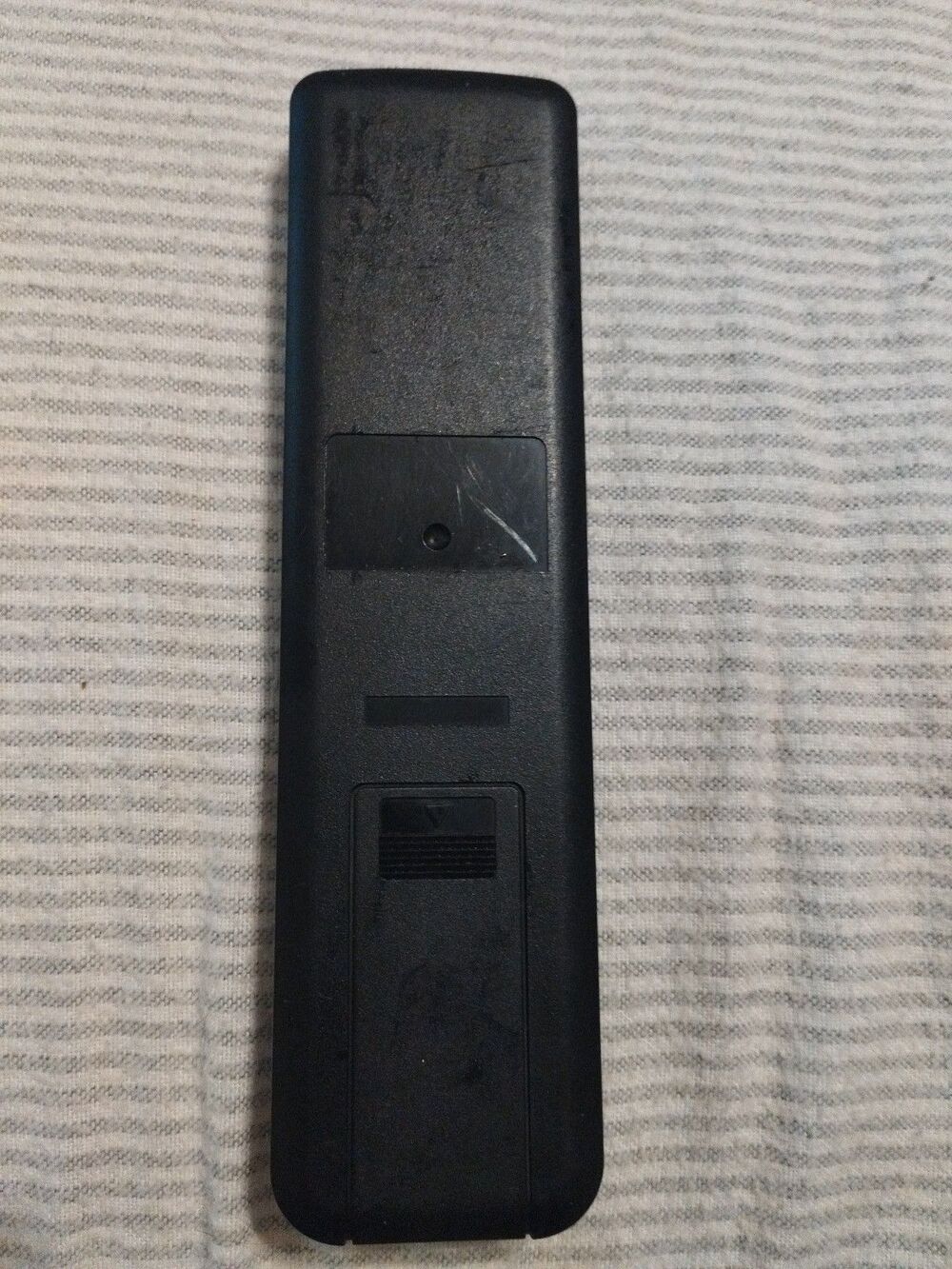 oem jvc RM-RX250 Home Audio System Remote Control - Tested & Works - Picture 2 of 4